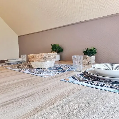 L'evasion - Balcon - Fibre - Calme - Rbnb Апартаменты *